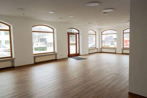 _PFS0781 - Büro mit 93,40 m&sup2; in Schliersee zur Miete