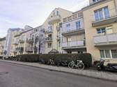 Gebäudeansicht - 2 Zimmer Etagenwohnung zur Miete in München
