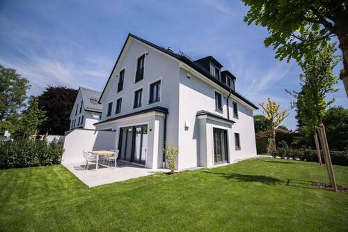 SR182 - Straßenseite1 - 