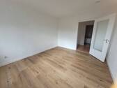 Einblick Schlafzimmer Bild 2 - 