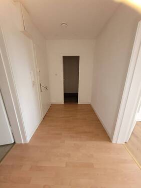 Einblick Flur Bild 2 - Etagenwohnung mit 67,80 m² in Hamburg zur Miete