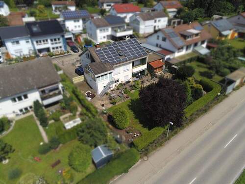 Aufnahme mit Drohne - 1 Zimmer Einfamilienhaus zum Kaufen in Allmendingen