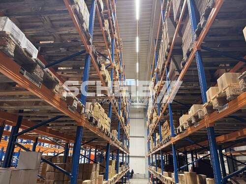 bis zu 10 Metern Raumhöhe - Halle zur Miete in Künzelsau