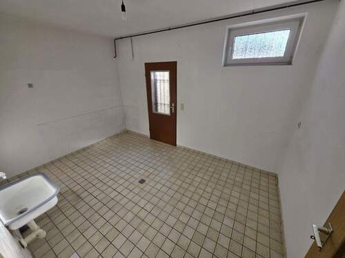 Abstellraum /Waschanschlüsse 1 - 