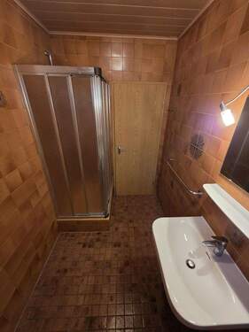 Einliegerwohnung Bad 2 - 