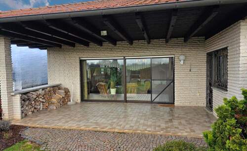 Terrasse - Einfamilienhaus mit 203,00 m&sup2; in Büdingen Vonhausen zum Kaufen