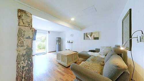 Wohnzimmer Erdgeschoss - Ein Haus voller Möglichkeiten - 340.000,00&nbsp;EUR Kaufpreis, ca.&nbsp; 208,00&nbsp;m&sup2;&nbsp;Wohnfl&auml;che