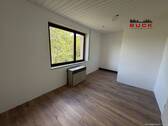 Zimmer EG - 1 Zimmer Mehrfamilienhaus, Wohnhaus in Geislingen an der Steige