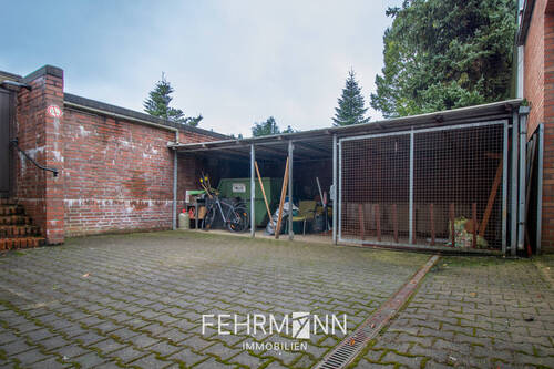 Hinterhof - 