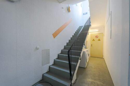 Treppenhaus 2 - 