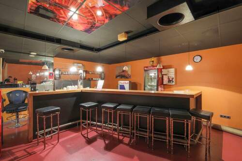 Bar Spielhalle UG - 