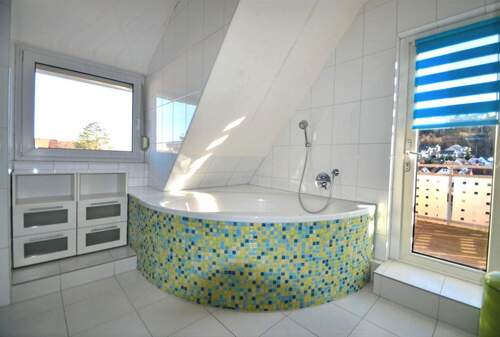 Badezimmer Ansicht 2 - 