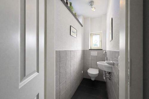 Alpen-Immo - Einfamilienhaus mit 161,10 m&sup2; in Grafing bei München zum Kaufen