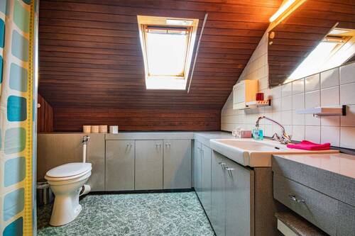 Badezimmer DG - 
