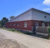 Familienfreundliches Wohnen: Alles auf einer Ebene ! - Wallhausen