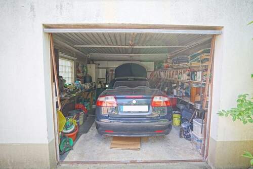 Garage - 
