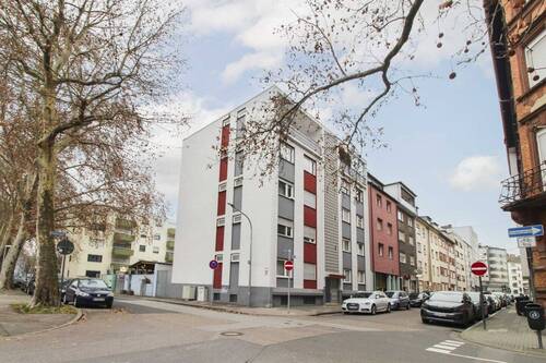 Außenansicht - Gepflegte 3 Zimmerwohnung in zentraler Lage von LU
