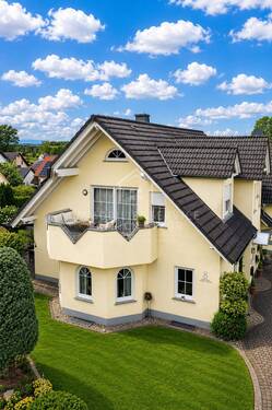 Drohne Süd Hochkant - 1 Zimmer Mehrfamilienhaus, Wohnhaus zum Kaufen in Eichenzell / Welkers