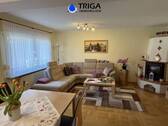 Wohnzimmer EG - 4 Zimmer Mehrfamilienhaus, Wohnhaus zum Kaufen in Nordhausen