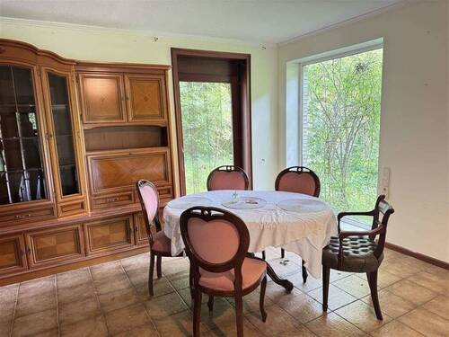 Heller Essbereich mit - 