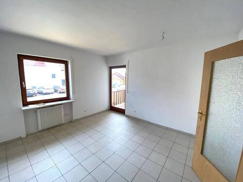 Küchenbereich - Etagenwohnung mit 106,00 m² in Schlüsselfeld zur Miete