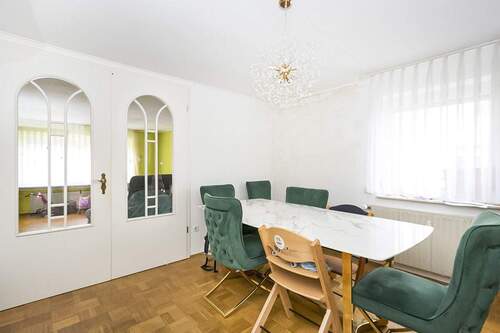 Detailbild - 9 Zimmer Mehrfamilienhaus, Wohnhaus in Riedlingen