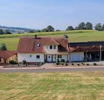 TOLLE RANDLAGE!!! Großes, modernes Wohnhaus in angenehmer Lage - Breitenbach am Herzberg Hatterode