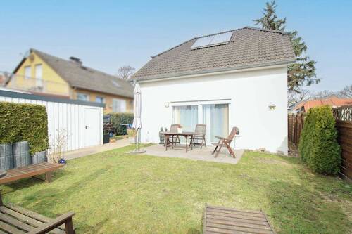 Garten - 3 Zimmer Einfamilienhaus zum Kaufen in Langenhagen