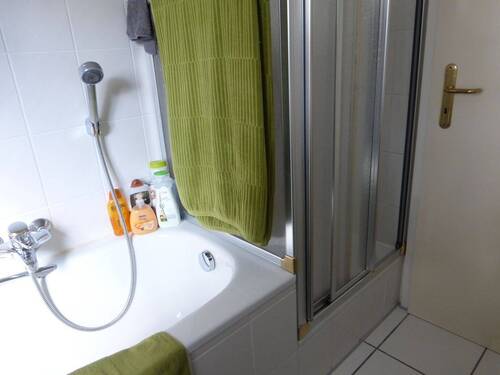 Bad, Blick 2 - 