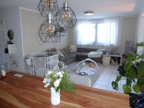 Wohnen, Blick 2 - 2 Zimmer Etagenwohnung zur Miete in Schwaig bei Nürnberg