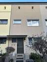 Vorderansicht - EinfamilienhausReihenmittelhaus mit Garten in FrankfurtMain (DornbuschEschersheim)