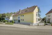 Hausfront seitlich - 