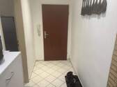 Wohnungsflur - 2 Zimmer Terrassenwohnung zum Kaufen in Neu Wulmstorf