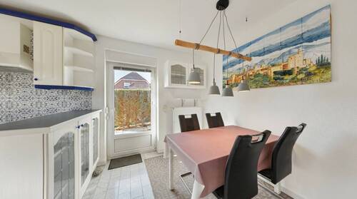 Küche mit Essbereich - 