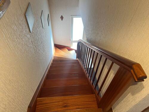 Treppe zum Dachgeschoss - 