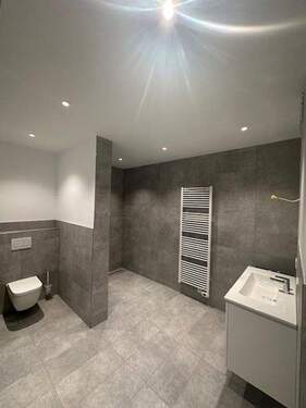 Badezimmer - Etagenwohnung mit 107,00 m² in Holzappel zur Miete