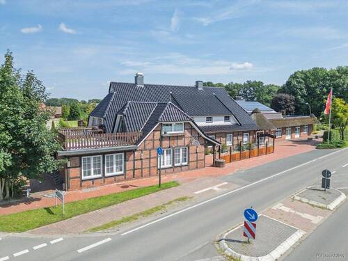 Bild 1 - PREISREDUZIERUNG: Großartiges Anwesen im Fachwerkhausstyle mit vielfältiger Nutzung!