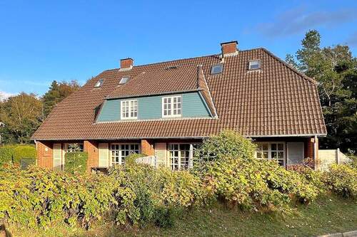 Westansicht - Kleines Endreihenhaus mit Westterrasse + Gartenanteil