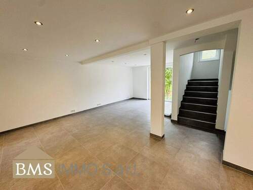 Bild 2 - 5 Zimmer Einfamilienhaus zur Miete in Echternacherbrück