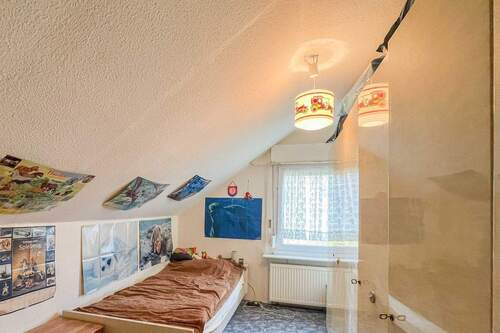 Schlafzimmer DG (2) - 