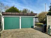 Ansicht Hofeinfahrt u. Garagen - Mehrfamilienhaus, Wohnhaus mit 68,40 m² in Fintel zum Kaufen