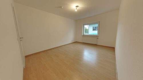 Zimmer 3 - 