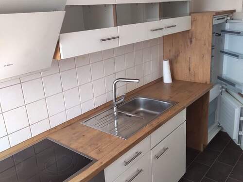 Küche mit Geräten.jpg - 