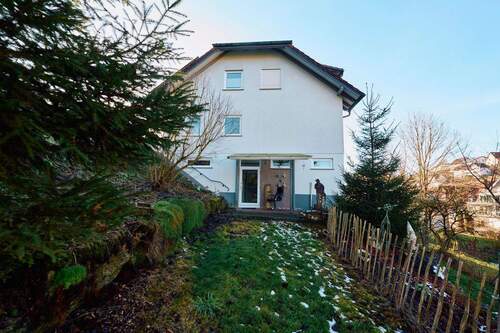 Objektansicht mit separatem Zugang - 