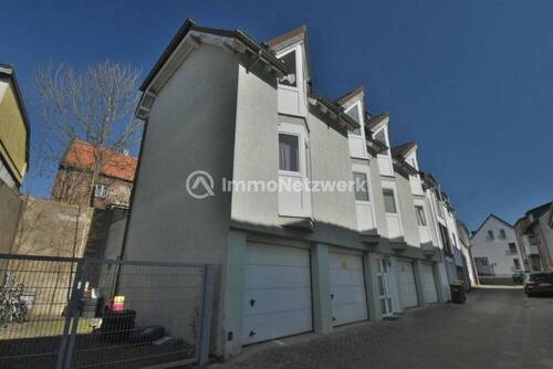 links Stellplätze möglich - 8 Zimmer Mehrfamilienhaus, Wohnhaus zum Kaufen in Kerpen