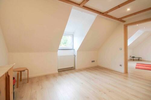 Kinderzimmer DG - 