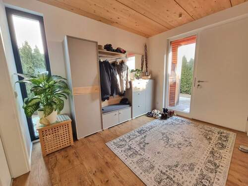 Flur - Einfamilienhaus mit 147,00 m² in Ingolstadt zum Kaufen