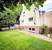 Neuender Busch- Großes Wohnhaus mit ausgebautem Souterrain- - Wilhelmshaven Altengroden