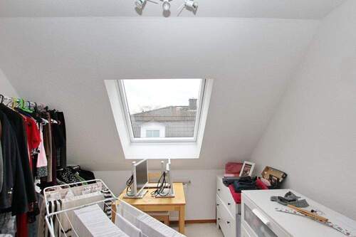 Zimmer Einliegerwhg. - 