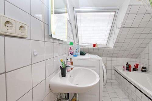 Wannenbad Einliegerwhg. - 